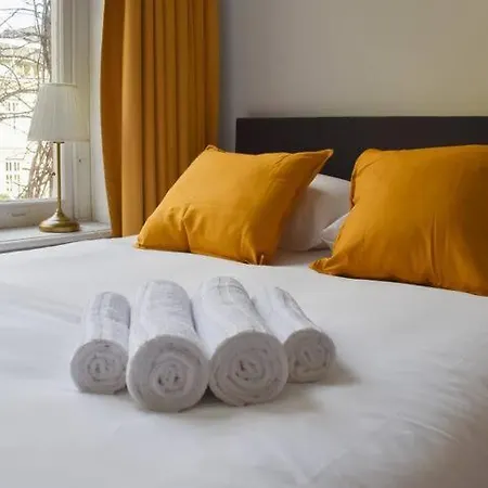 Cosy Next To Vondelpark Apartment